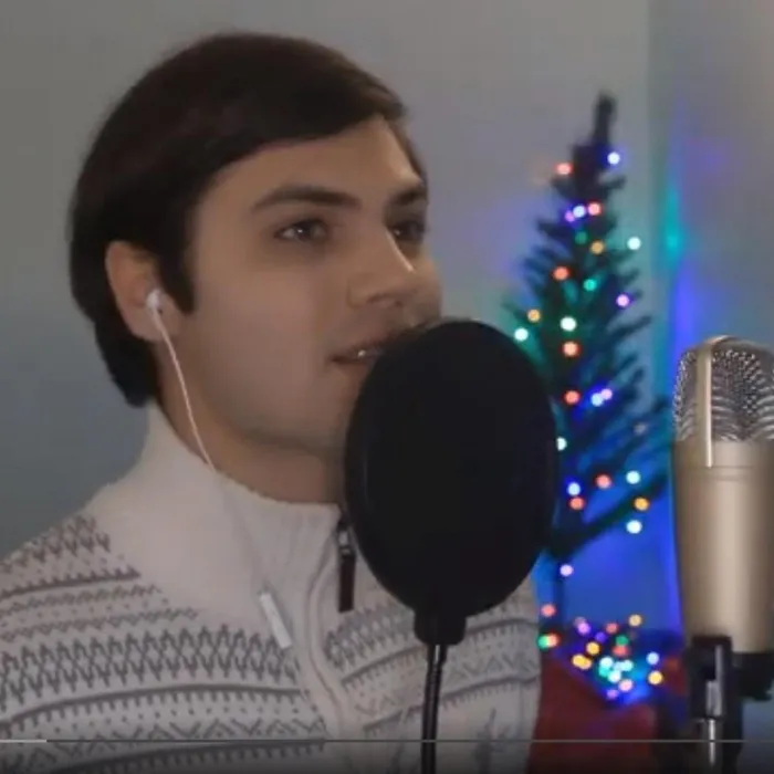 "Друзья" поздравляют с Новым годом!