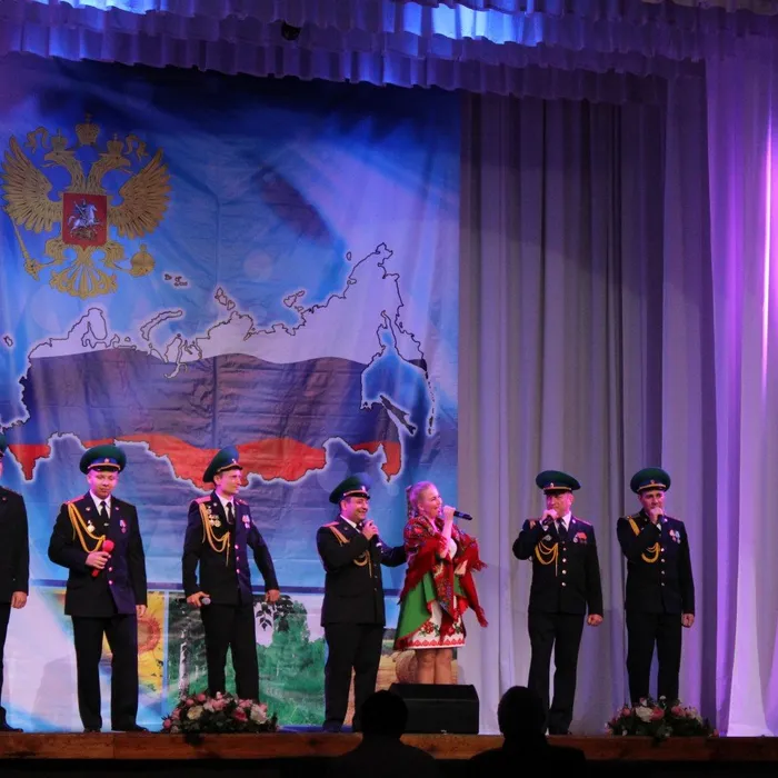 С наступающим праздником поздравили пограничников в ЦК "Родина"