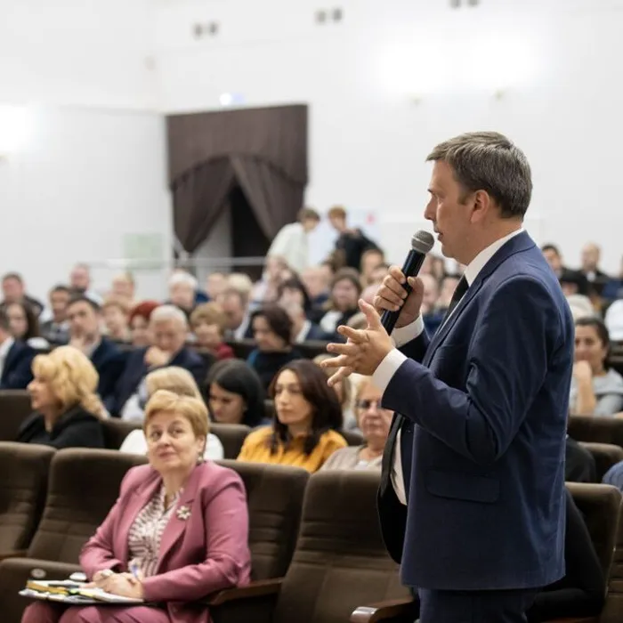 В Анапе проходит конференция «Среднее профессиональное образование как ресурс экономического развития региона»