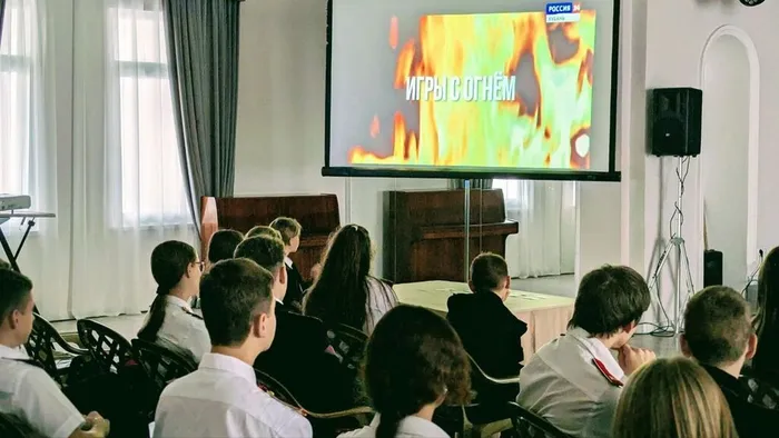 Игровая программа «Храним традиции земли кубанской» прошла сегодня в Центре культуры «Родина».