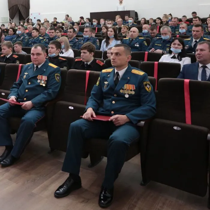 Огнеборцев Анапы поздравили с профессиональным праздником
