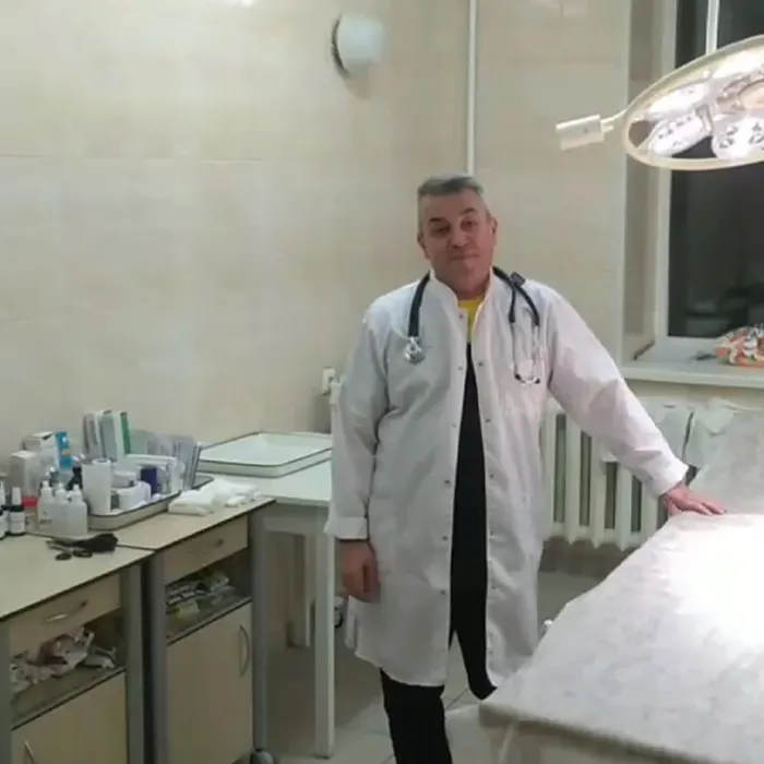 С профессиональным праздником!