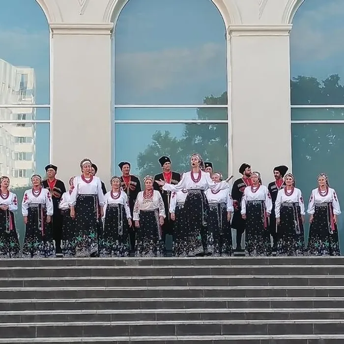 На сцене народный Казачий хор!