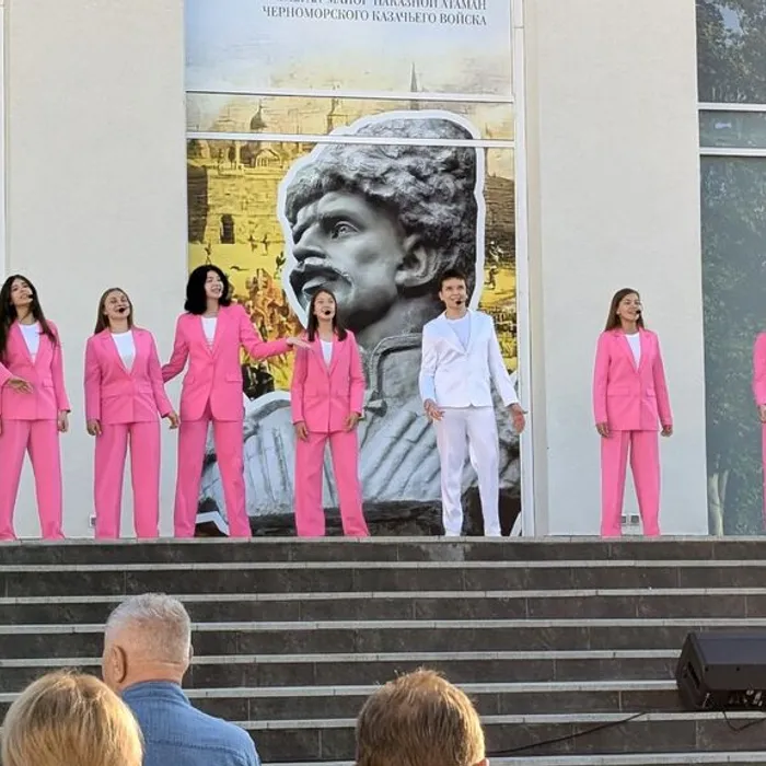 «Лето звонкое, громче пой!»