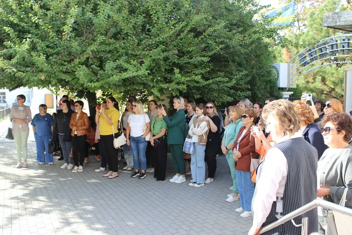 Горгиппия встречает гостей (9)