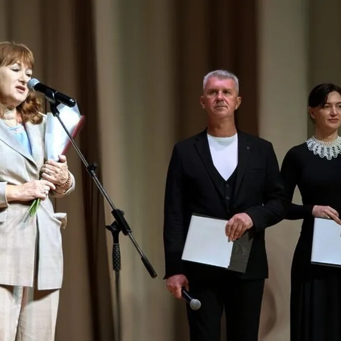 "Парусу" - 60!!!
