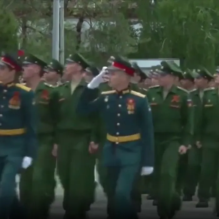 В едином порыве...