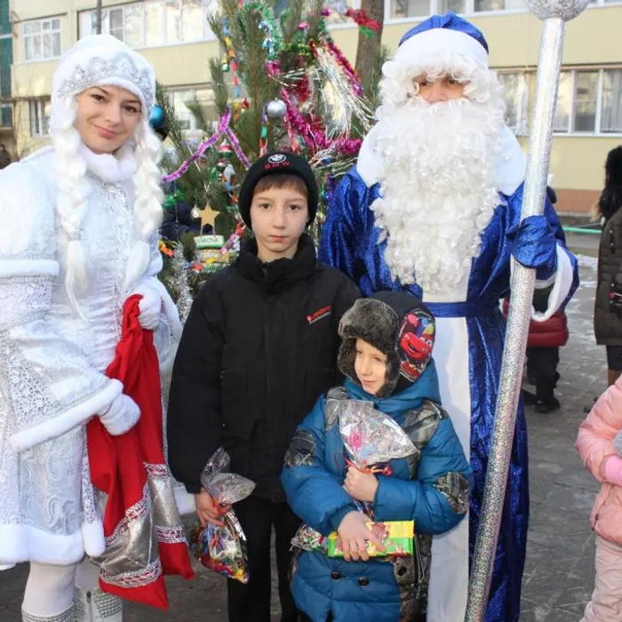 Центр культуры «Родина» продолжает поздравлять с Новым годом!