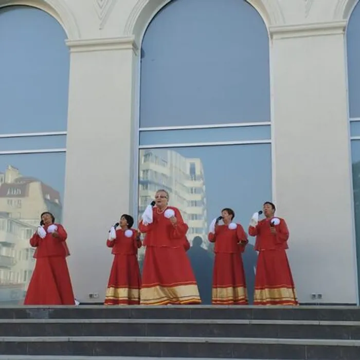 В дружбе народов богатство страны!